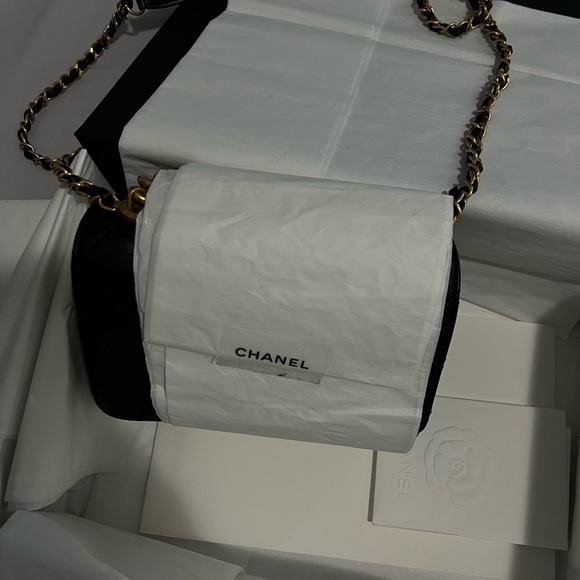 Chanel mini flap limited edition with pearl gold chain - Picture 8 of 11